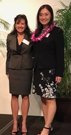 Dr. Lisa Camara, ACP Governor, Hawai‘i Chapter (left) honors resident Diana Kim, MD for her second place award in Research.